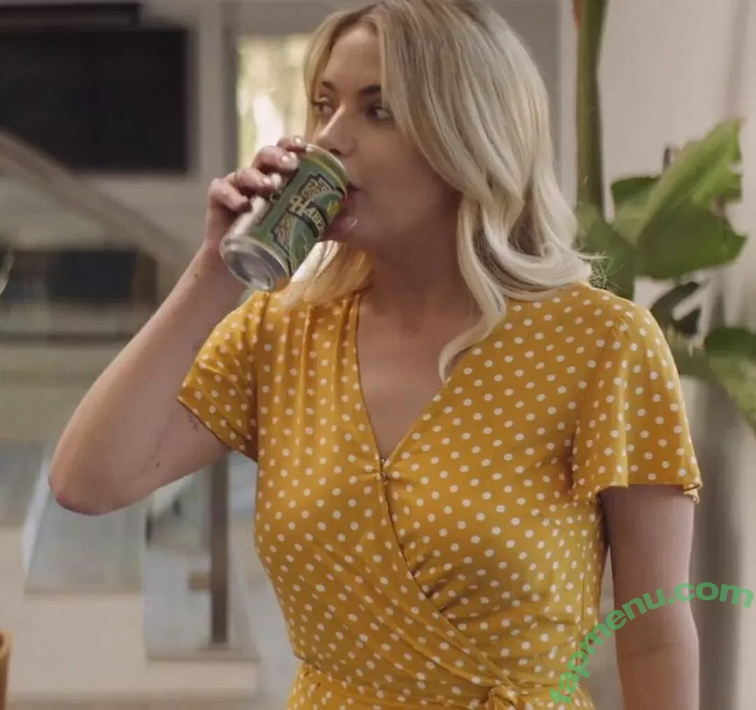 Ashley Benson nude photo #0087 (AshBenzo / ashley_benson1 / ashleybenson)