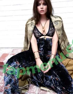 Ashley Benson nude photo #0091 (AshBenzo / ashley_benson1 / ashleybenson)