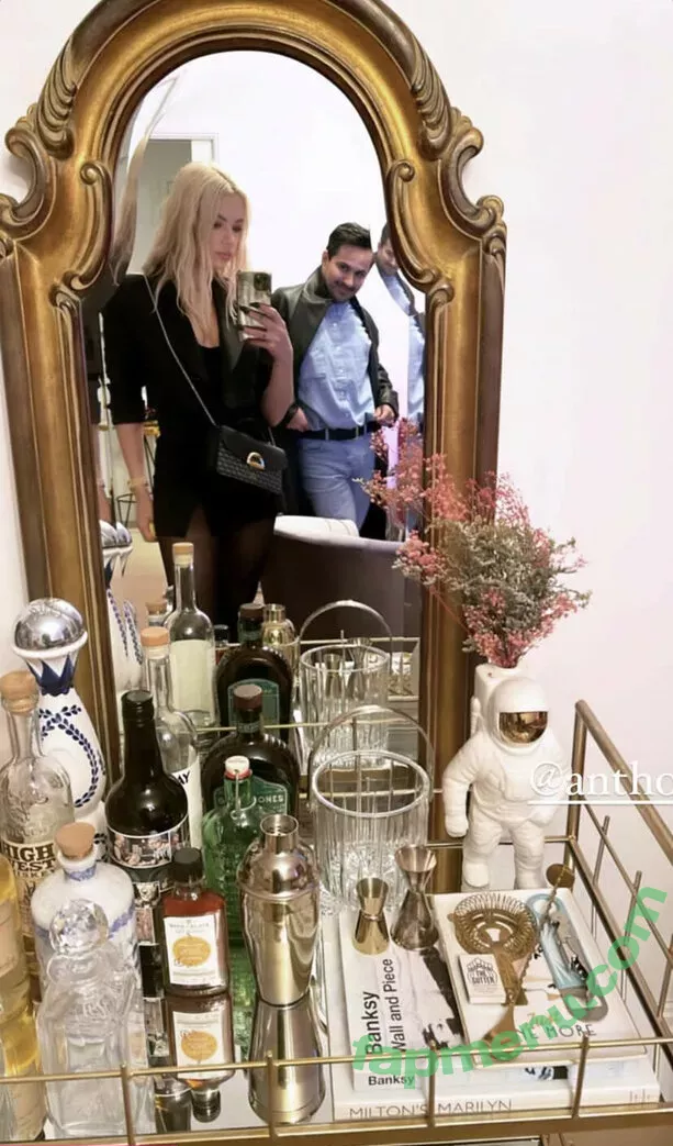 Ashley Benson nude photo #0149 (AshBenzo / ashley_benson1 / ashleybenson)