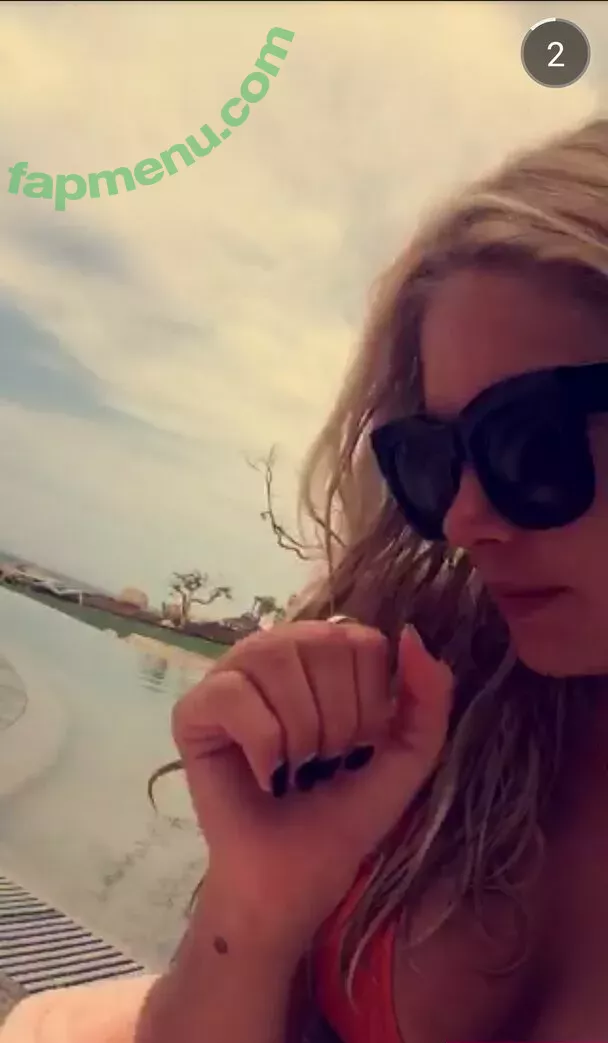 Ashley Benson nude photo #0335 (AshBenzo / ashley_benson1 / ashleybenson)