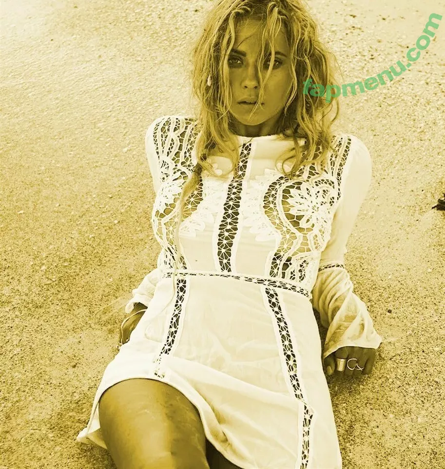 Ashley Benson nude photo #0352 (AshBenzo / ashley_benson1 / ashleybenson)