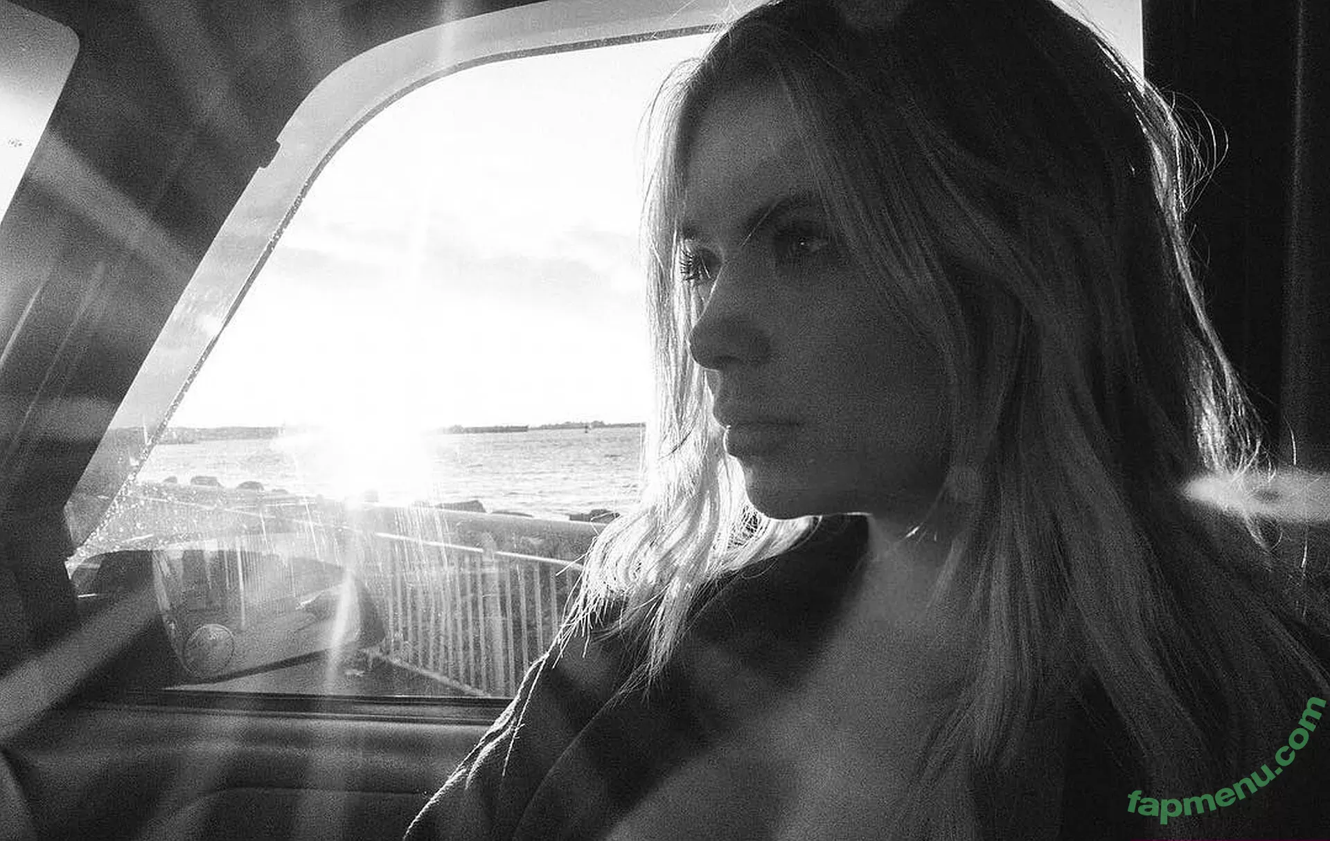 Ashley Benson nude photo #0381 (AshBenzo / ashley_benson1 / ashleybenson)