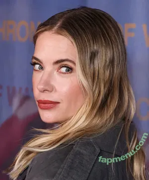 Ashley Benson / AshBenzo / ashley_benson1 / ashleybenson nude photo #1423