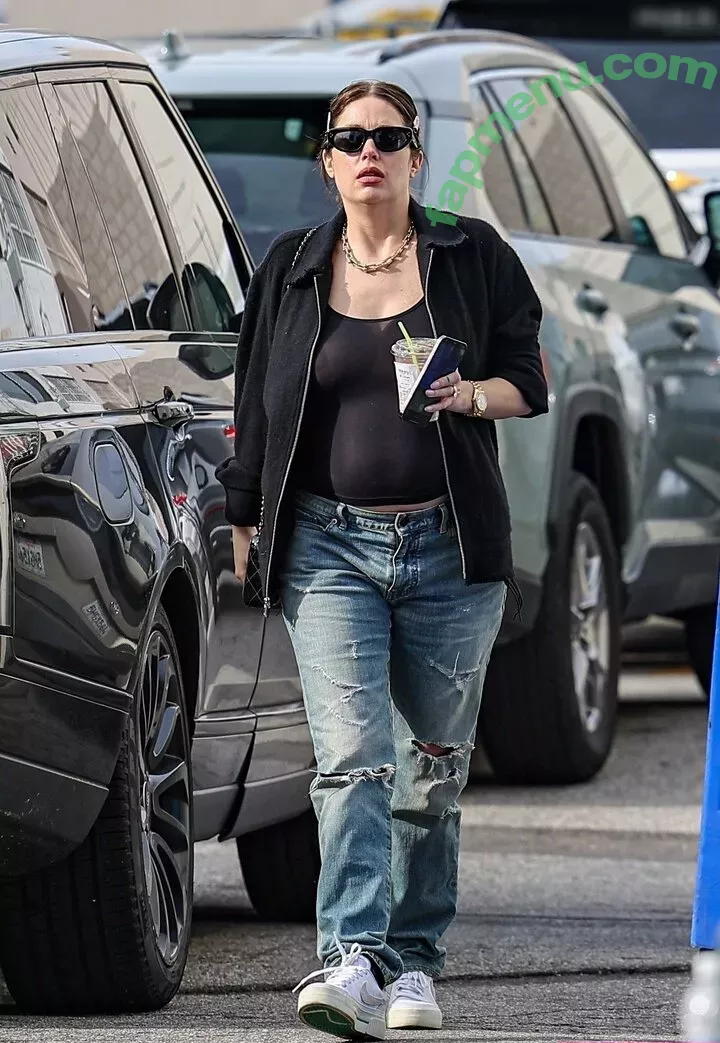 Ashley Benson nude photo #1028 (AshBenzo / ashley_benson1 / ashleybenson)