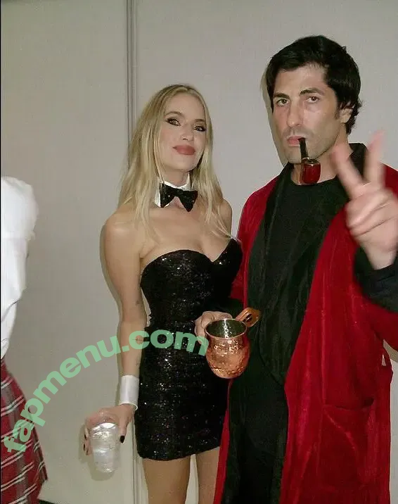 Ashley Benson nude photo #1363 (AshBenzo / ashley_benson1 / ashleybenson)