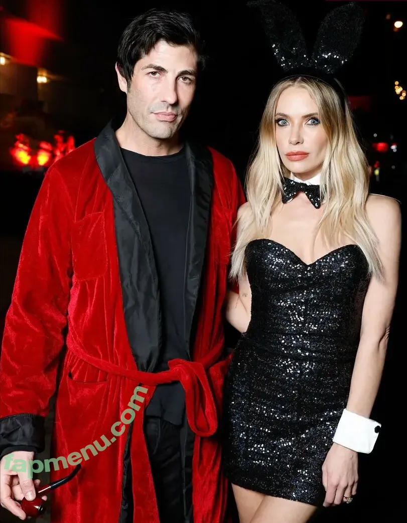 Ashley Benson nude photo #1364 (AshBenzo / ashley_benson1 / ashleybenson)