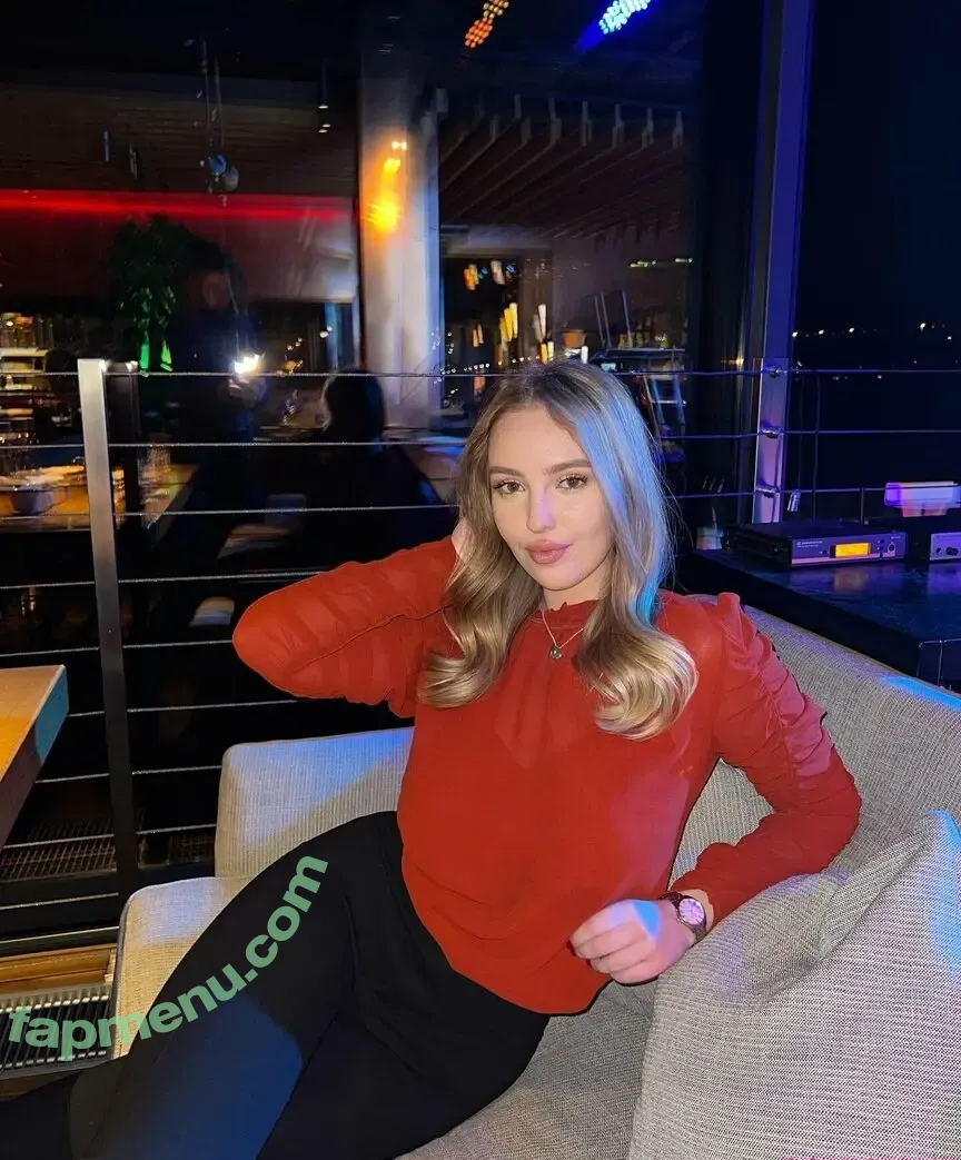 ashley.boob nude photo #0006 (miss.boob)