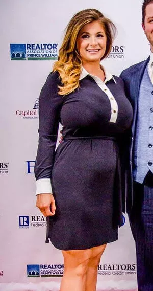 Ashley_Bridges / ashleylietzanbridges / emilybridgesfitness nude photo #0004