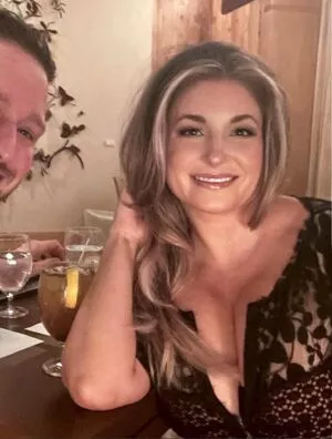 Ashley_Bridges / ashleylietzanbridges / emilybridgesfitness nude photo #0013