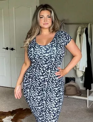 Ashley_Bridges / ashleylietzanbridges / emilybridgesfitness nude photo #0036