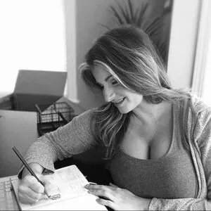 Ashley_Bridges / ashleylietzanbridges / emilybridgesfitness nude photo #0048