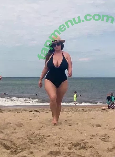 Ashley_Bridges nude photo #0006 (ashleylietzanbridges / emilybridgesfitness)