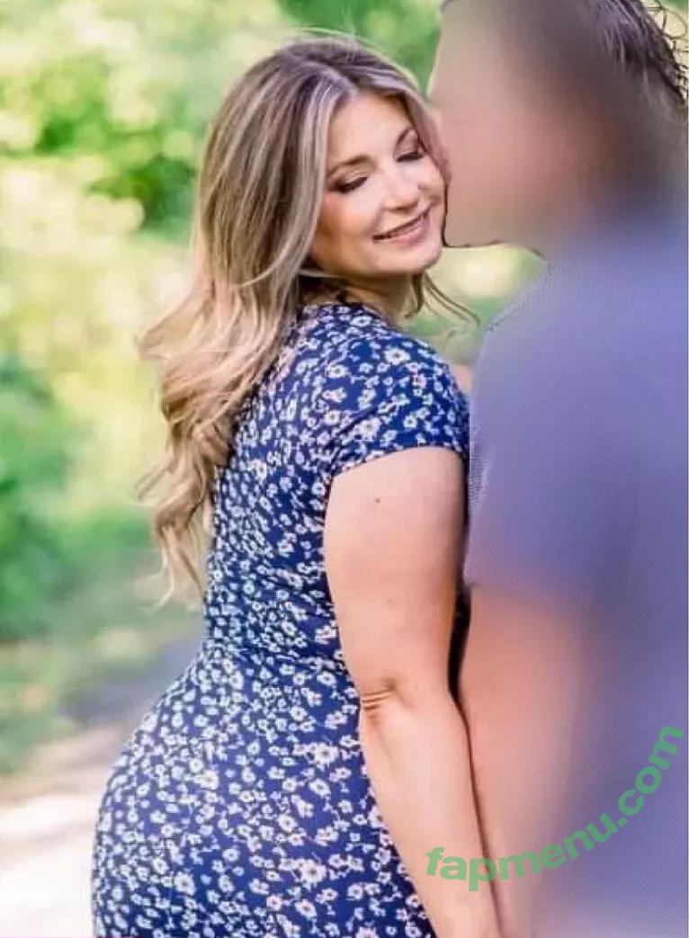 Ashley_Bridges nude photo #0021 (ashleylietzanbridges / emilybridgesfitness)