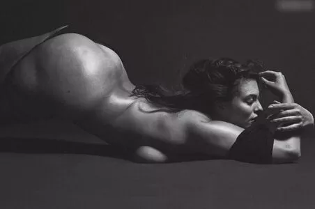 Ashley Graham / AshleyGraham / ashley-graham / theashleygraham nude photo #1134