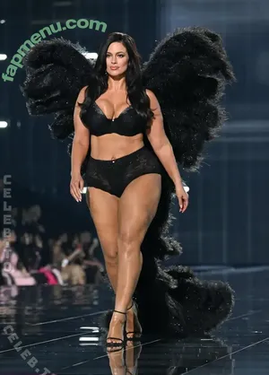 Ashley Graham / ashley_2020xxx / ashleygraham / theashleygraham nude photo #1939