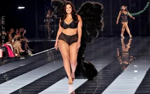 Ashley Graham / ashley_2020xxx / ashleygraham / theashleygraham nude photo #1940