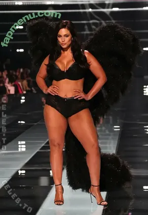 Ashley Graham / ashley_2020xxx / ashleygraham / theashleygraham nude photo #1945