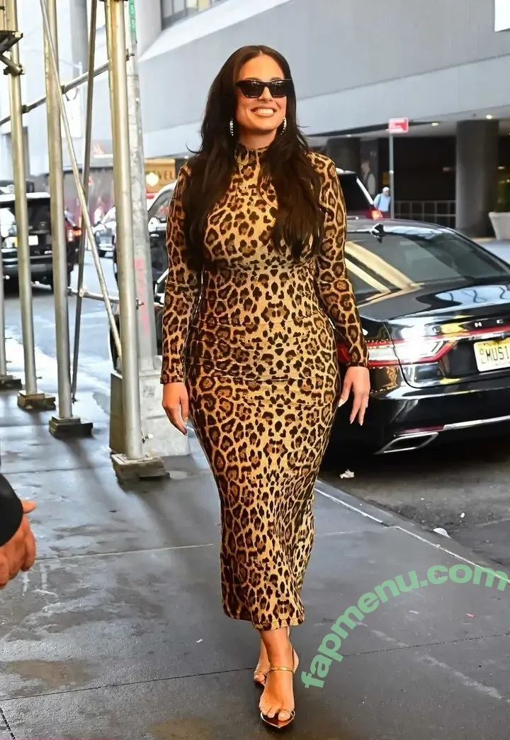 Ashley Graham nude photo #1700 (AshleyGraham / ashley_2020xxx / theashleygraham)