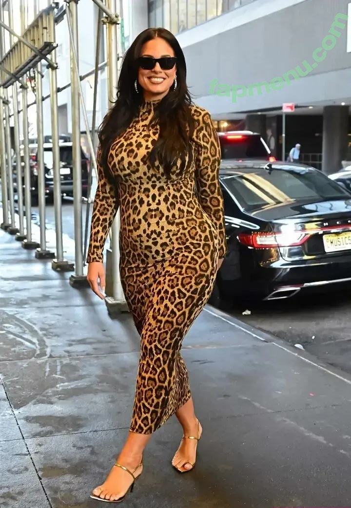 Ashley Graham nude photo #1704 (AshleyGraham / ashley_2020xxx / theashleygraham)