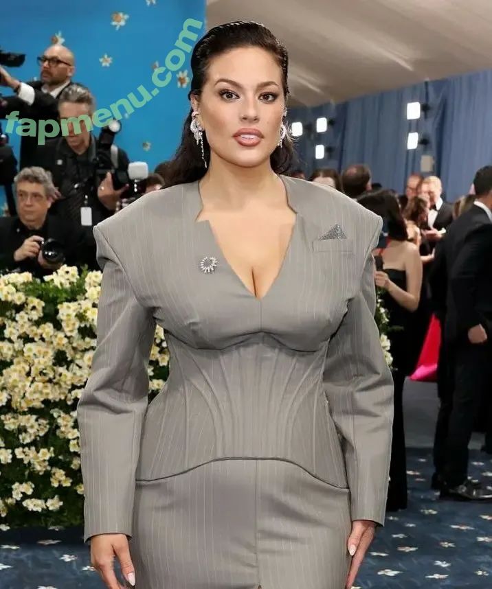 Ashley Graham nude photo #1719 (AshleyGraham / ashley_2020xxx / theashleygraham)