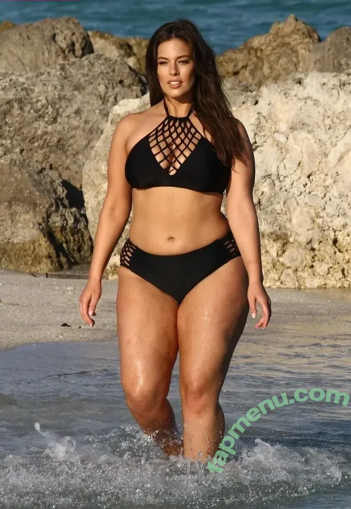 Ashley Graham nude photo #1733 (AshleyGraham / ashley_2020xxx / theashleygraham)