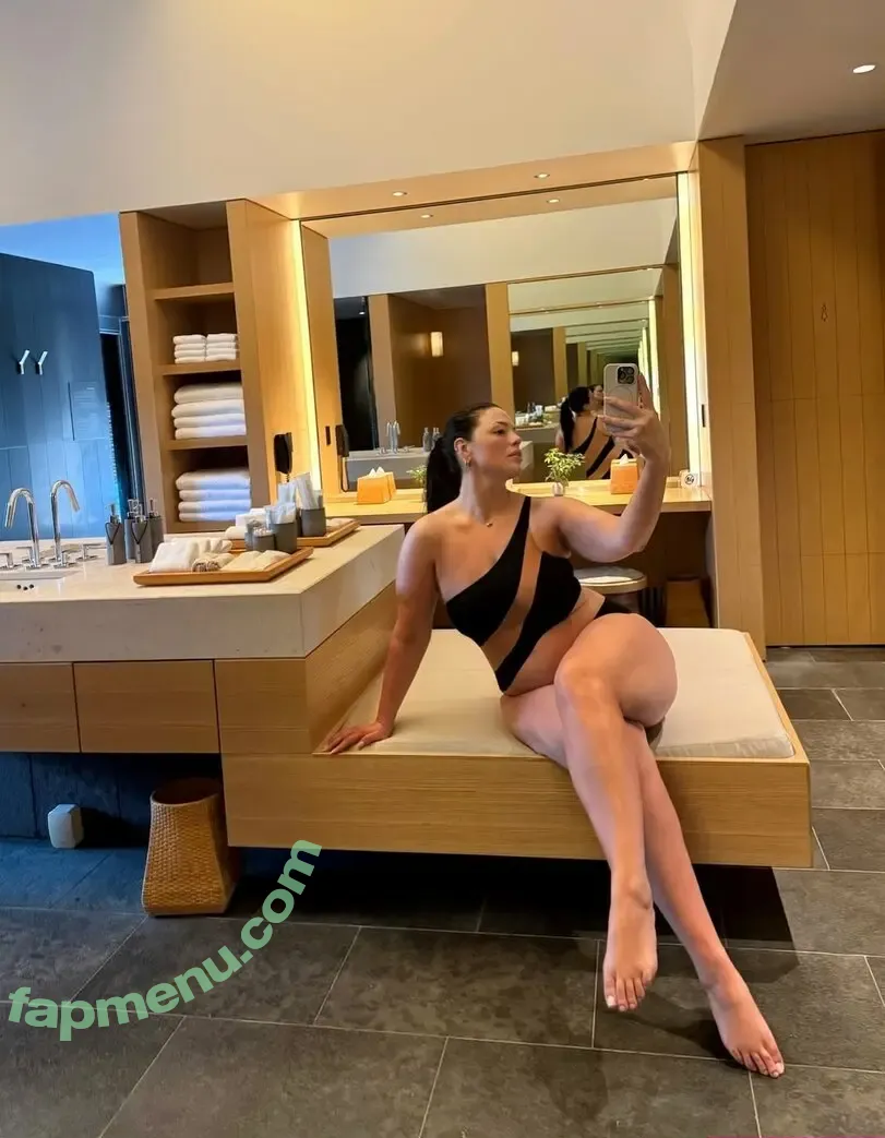 Ashley Graham nude photo #1774 (AshleyGraham / ashley_2020xxx / theashleygraham)