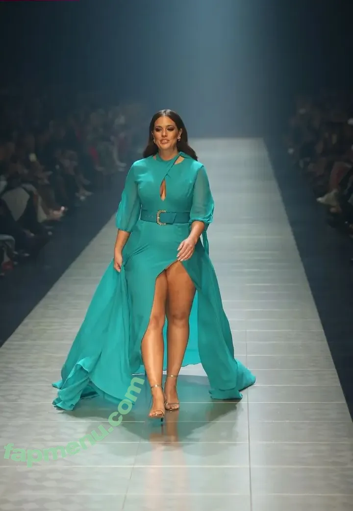 Ashley Graham nude photo #1806 (AshleyGraham / ashley_2020xxx / theashleygraham)