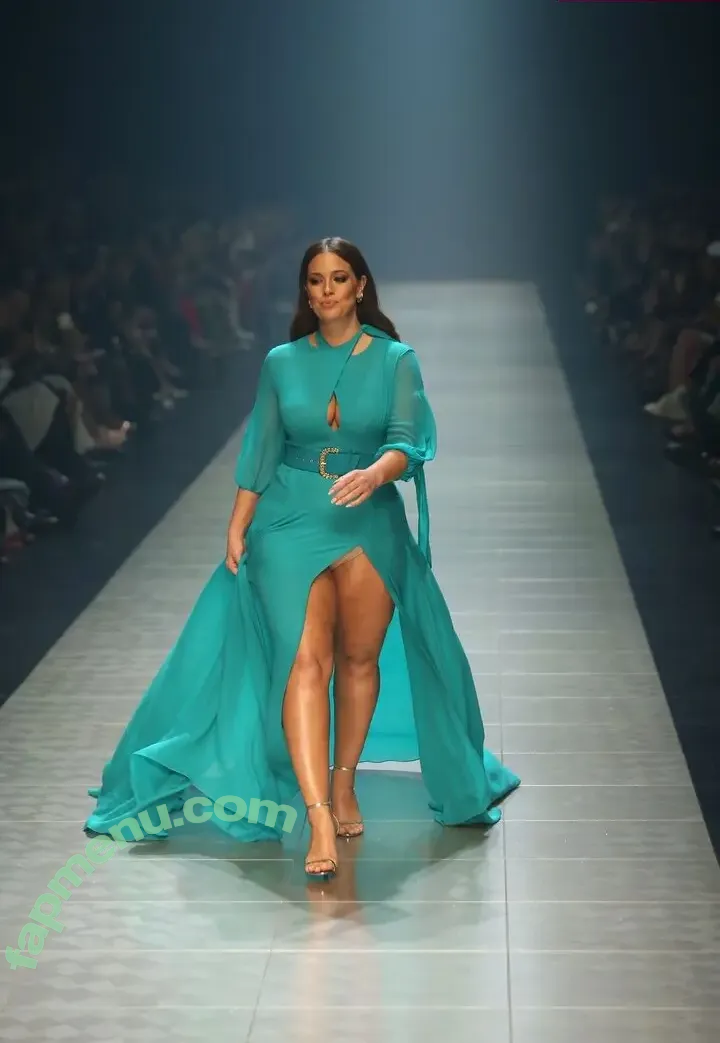 Ashley Graham nude photo #1808 (AshleyGraham / ashley_2020xxx / theashleygraham)