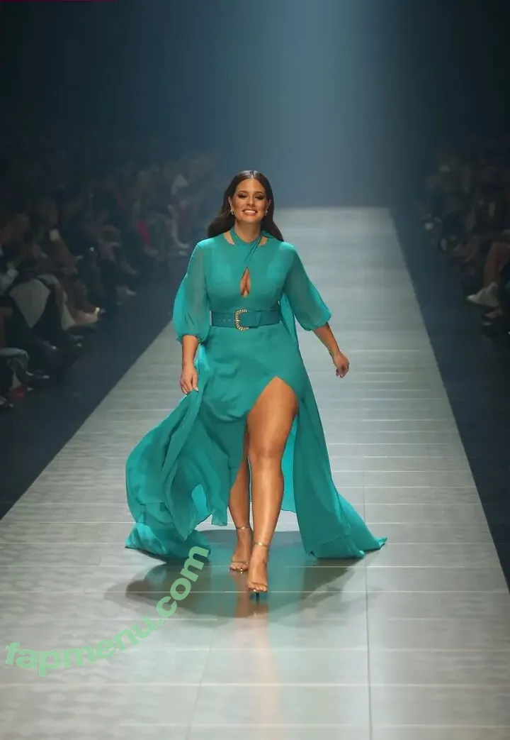 Ashley Graham nude photo #1810 (AshleyGraham / ashley_2020xxx / theashleygraham)