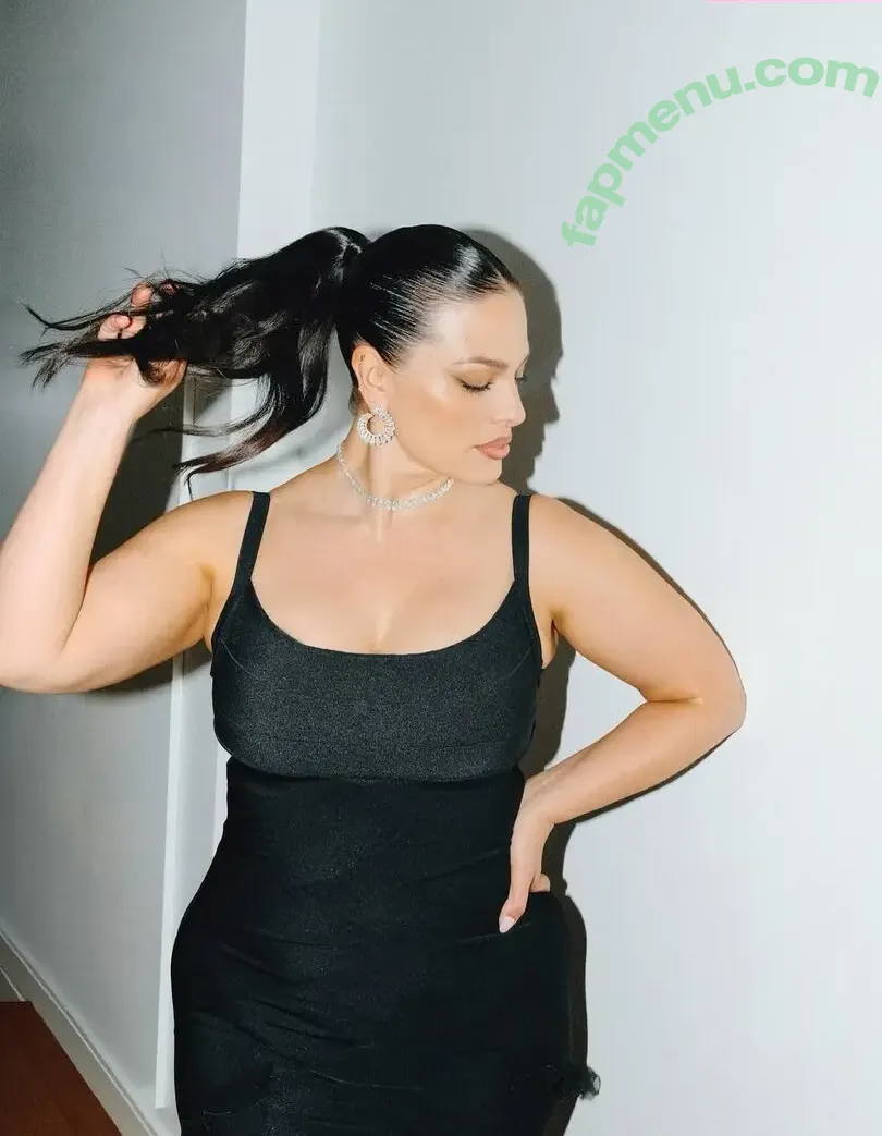 Ashley Graham nude photo #1823 (AshleyGraham / ashley_2020xxx / theashleygraham)