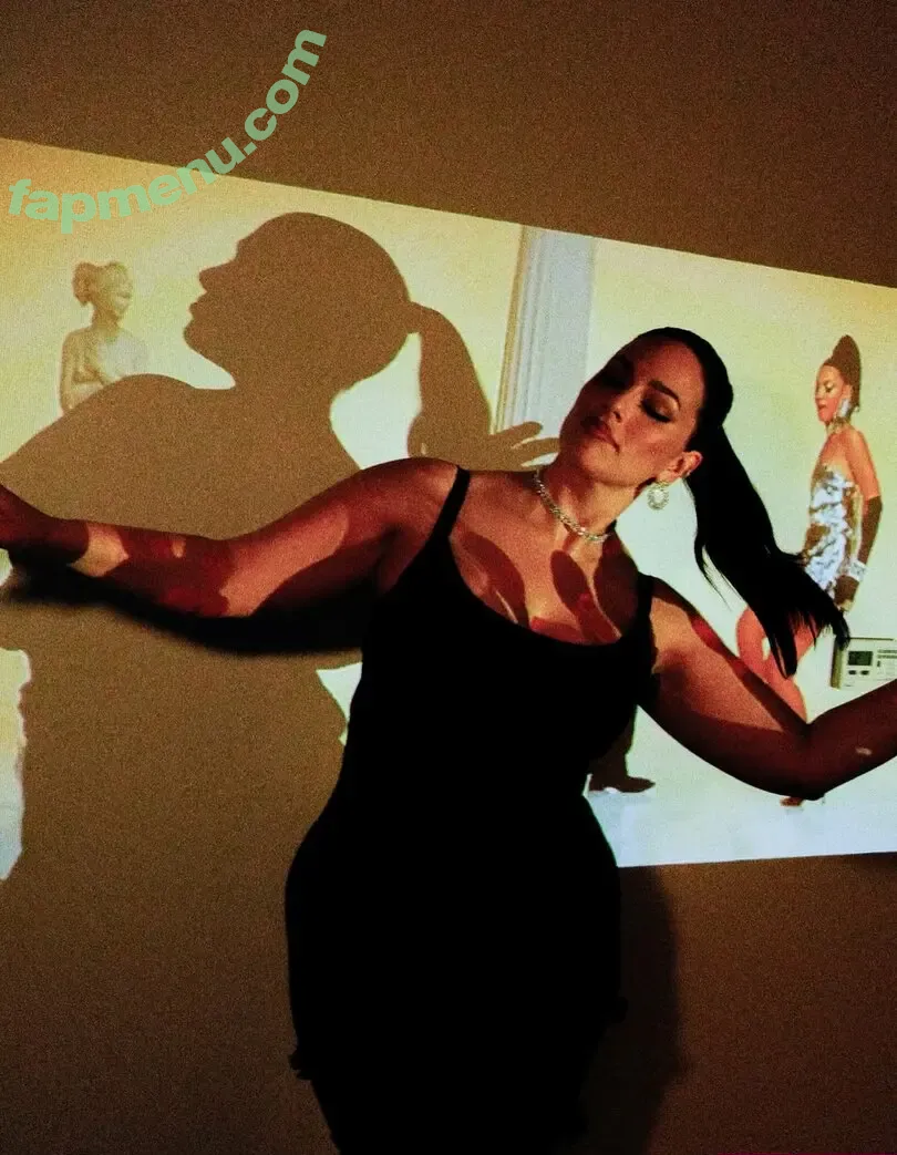 Ashley Graham nude photo #1831 (AshleyGraham / ashley_2020xxx / theashleygraham)