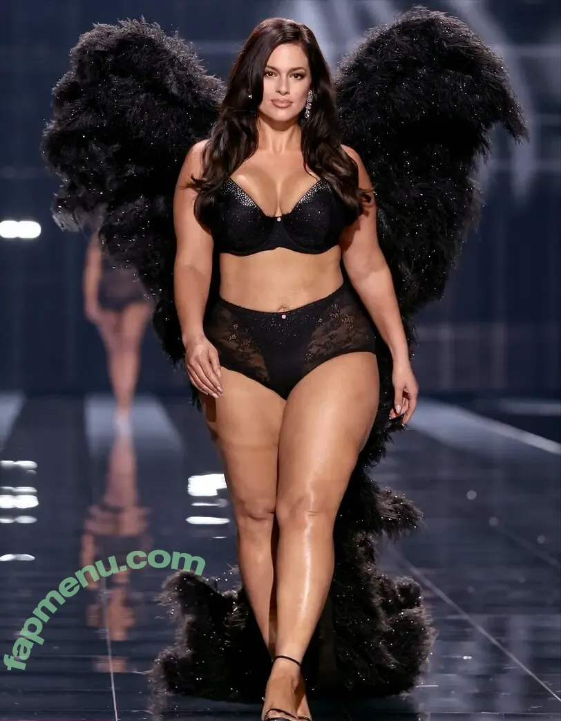 Ashley Graham nude photo #1852 (AshleyGraham / ashley_2020xxx / theashleygraham)