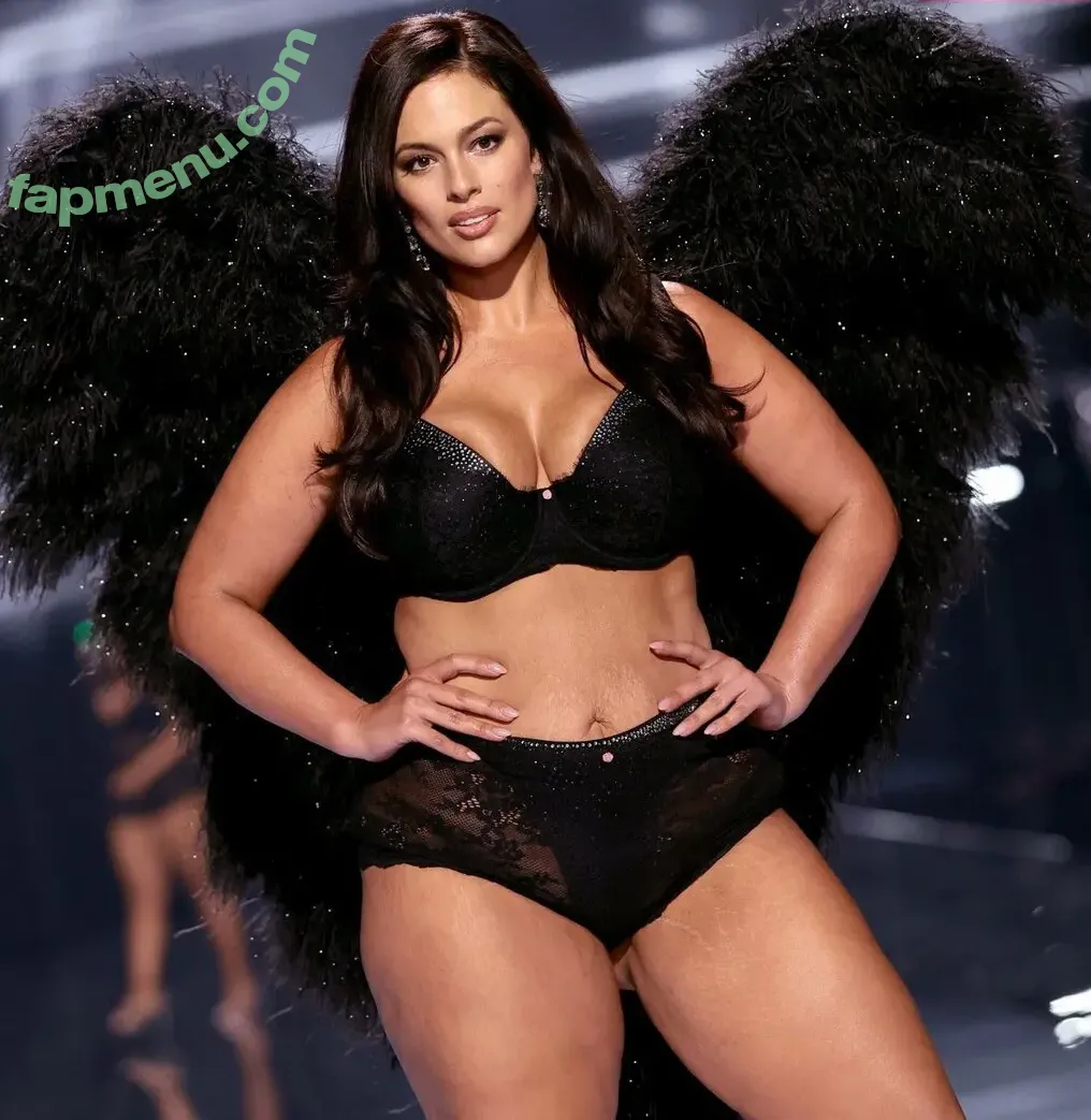 Ashley Graham nude photo #1855 (AshleyGraham / ashley_2020xxx / theashleygraham)