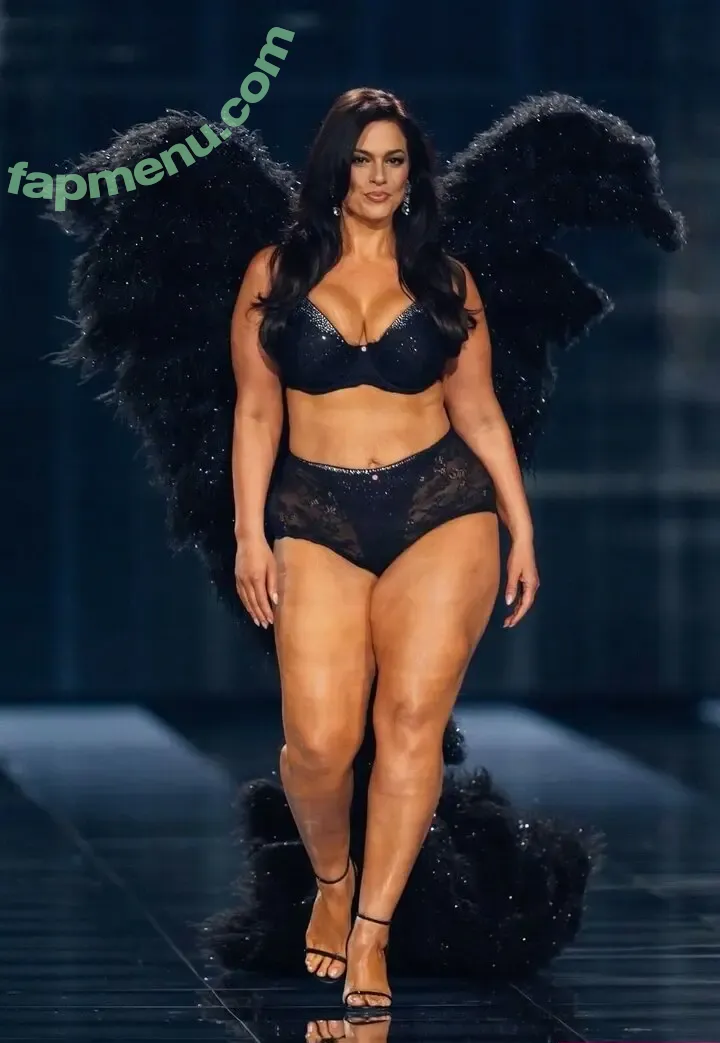 Ashley Graham nude photo #1856 (AshleyGraham / ashley_2020xxx / theashleygraham)