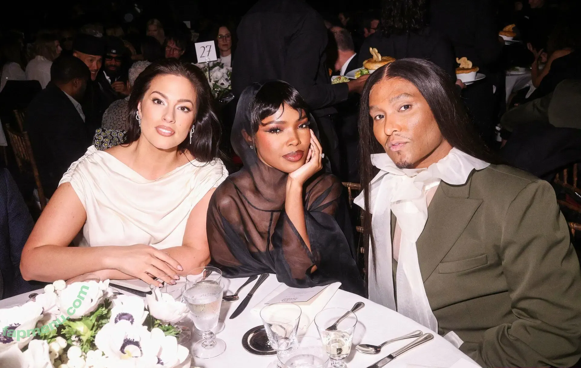 Ashley Graham nude photo #1863 (AshleyGraham / ashley_2020xxx / theashleygraham)