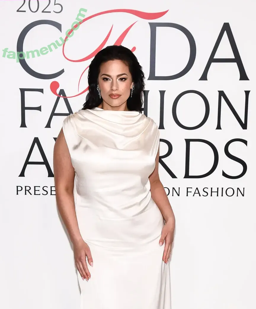 Ashley Graham nude photo #1867 (AshleyGraham / ashley_2020xxx / theashleygraham)
