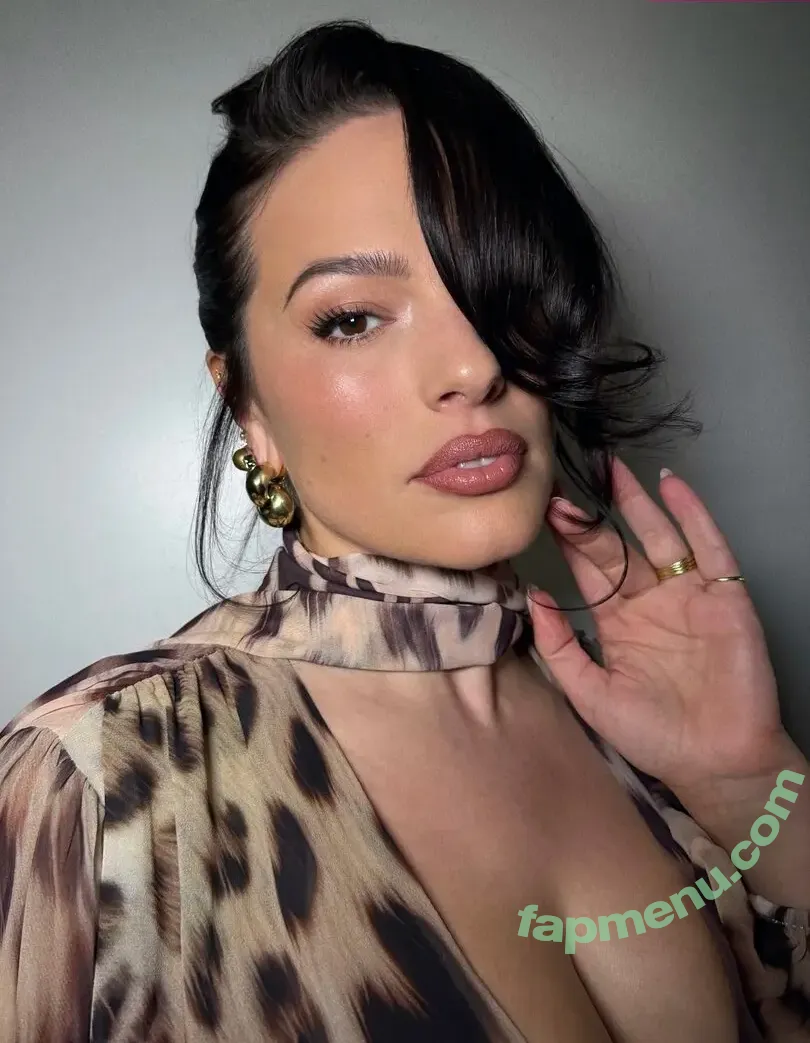 Ashley Graham nude photo #1880 (AshleyGraham / ashley_2020xxx / theashleygraham)