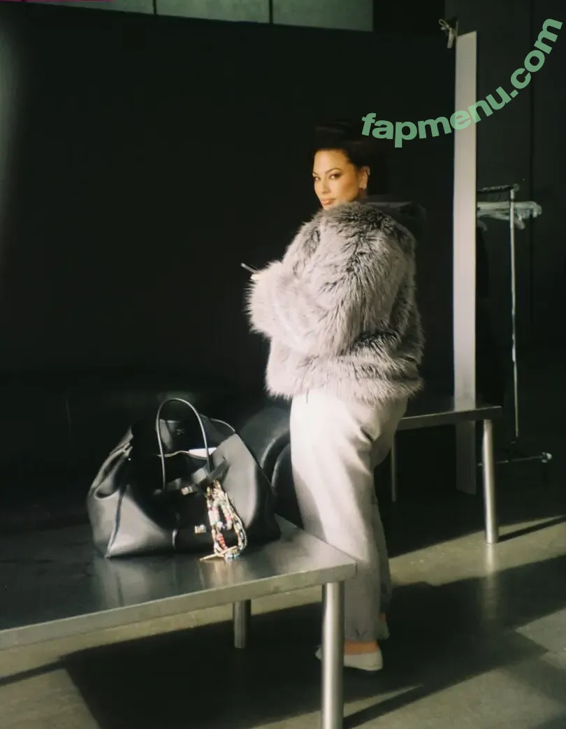 Ashley Graham nude photo #1932 (AshleyGraham / ashley_2020xxx / theashleygraham)