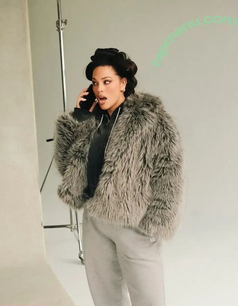 Ashley Graham nude photo #1933 (AshleyGraham / ashley_2020xxx / theashleygraham)