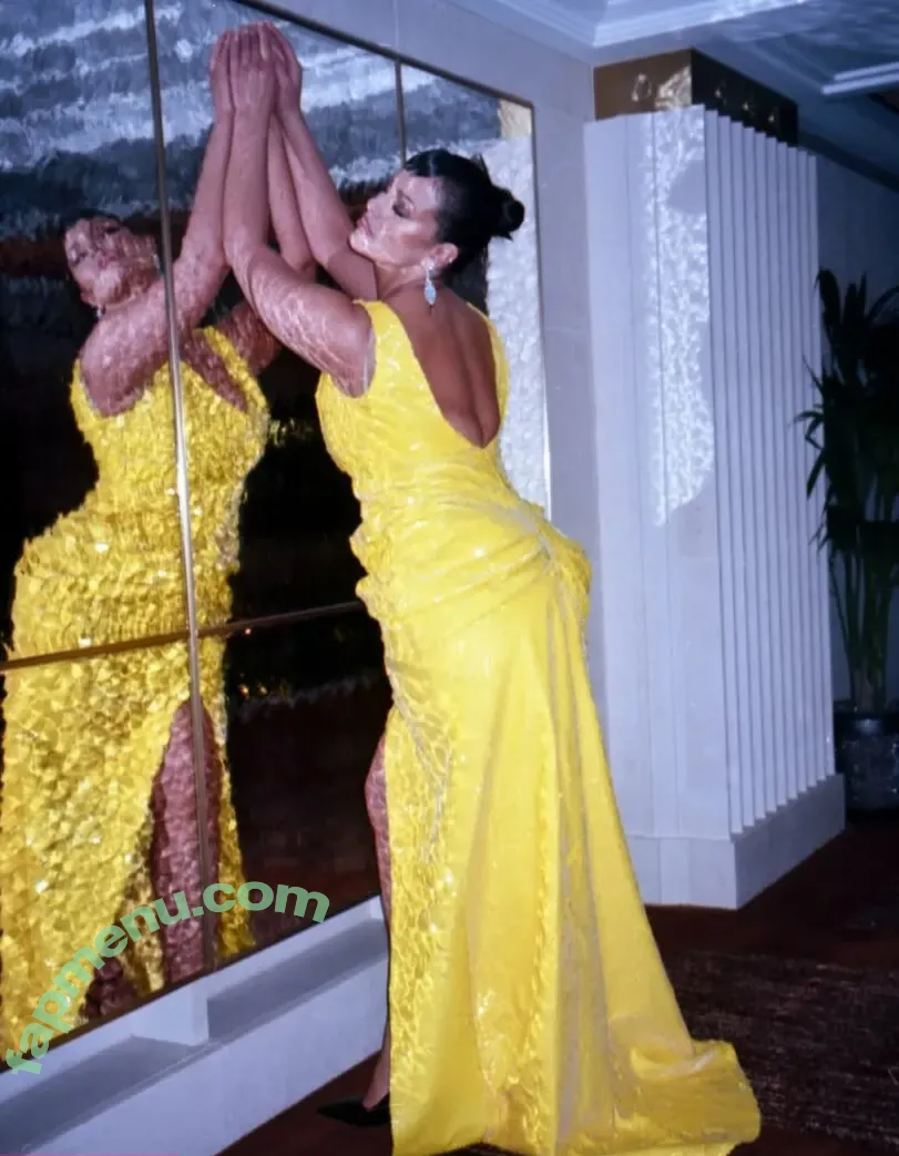 Ashley Graham nude photo #1960 (AshleyGraham / ashley_2020xxx / theashleygraham)