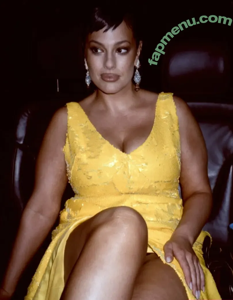 Ashley Graham nude photo #1963 (AshleyGraham / ashley_2020xxx / theashleygraham)
