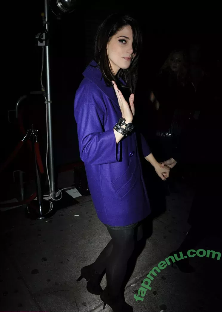 Ashley Greene nude photo #0061 (ashgreeny / ashleygreene)