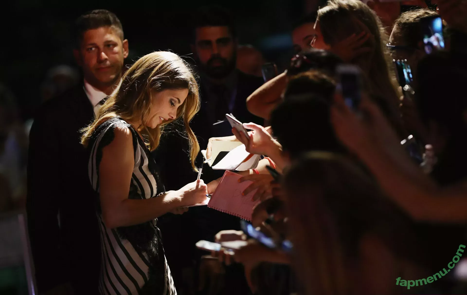 Ashley Greene nude photo #0215 (ashgreeny / ashleygreene)