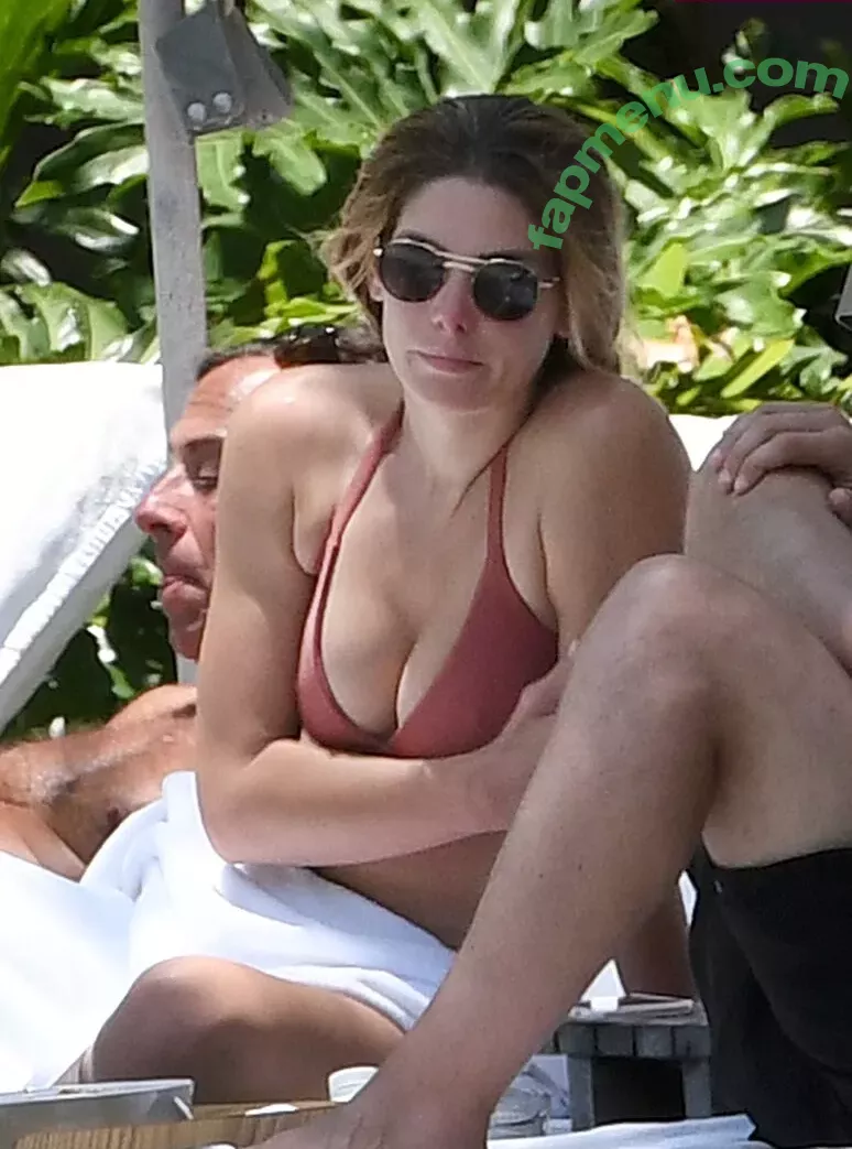 Ashley Greene nude photo #0374 (ashgreeny / ashleygreene)