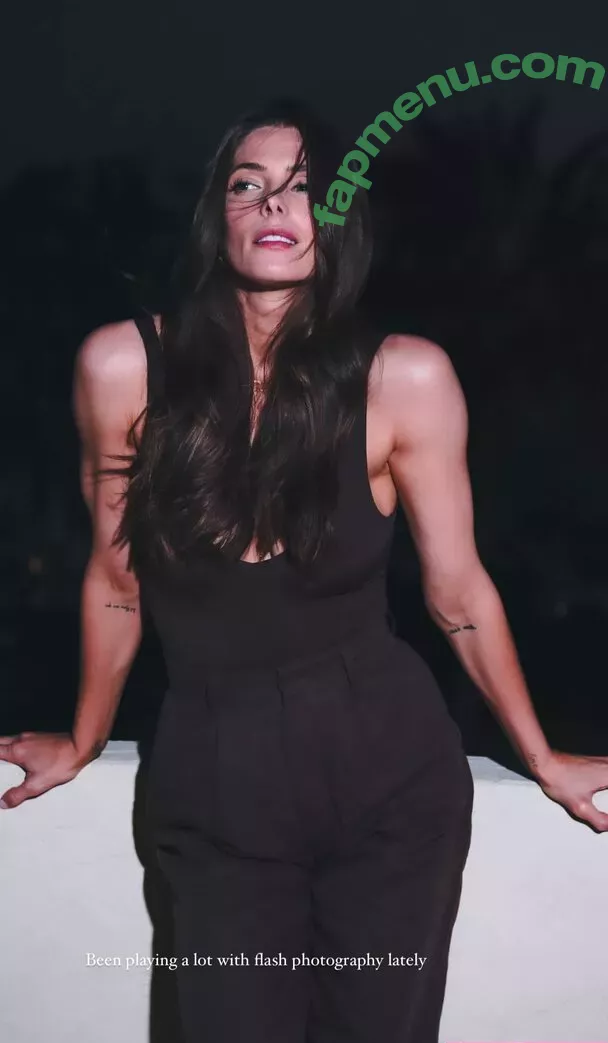 Ashley Greene nude photo #0383 (ashgreeny / ashleygreene)