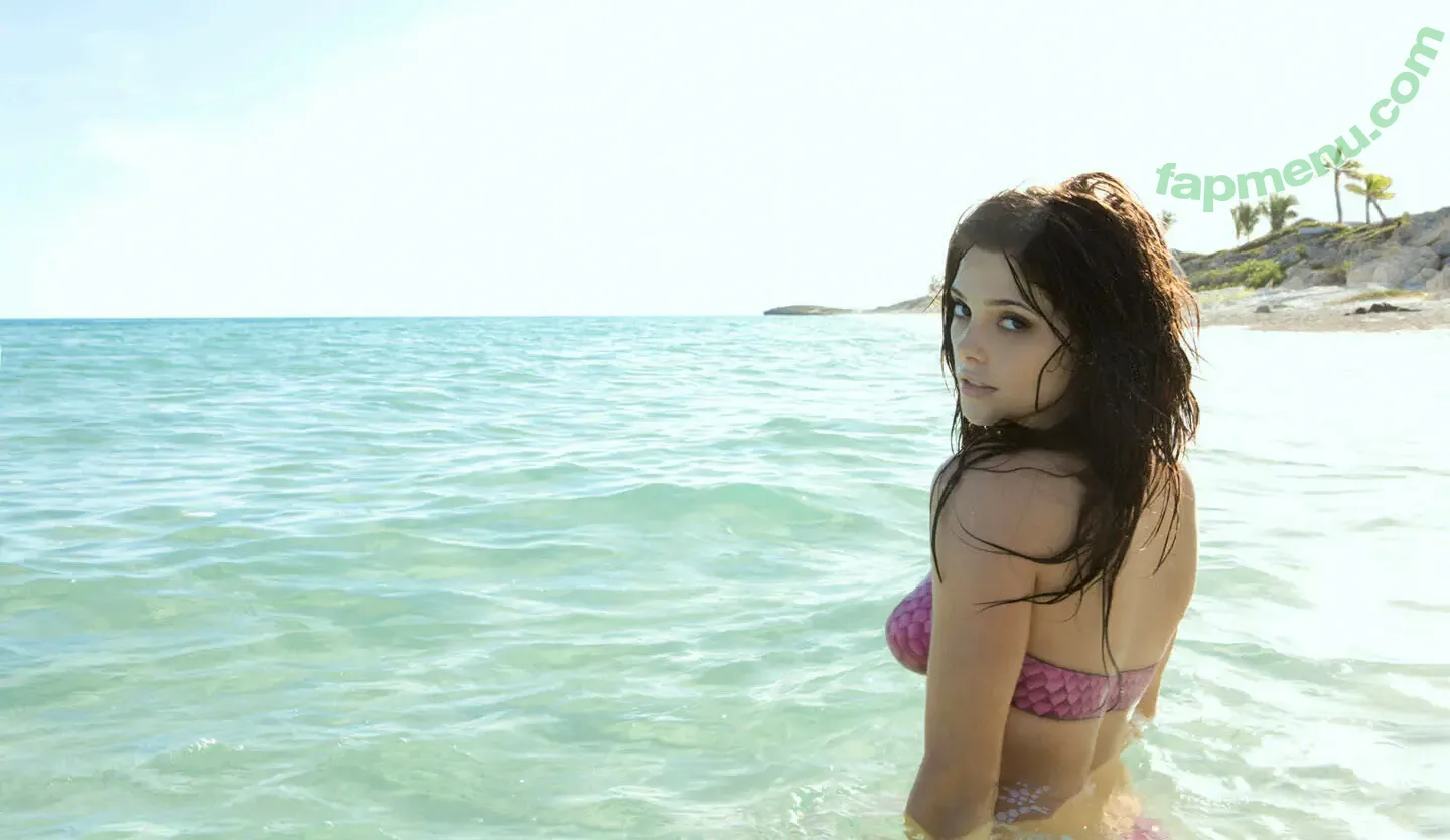 Ashley Greene nude photo #0580 (ashgreeny / ashleygreene)