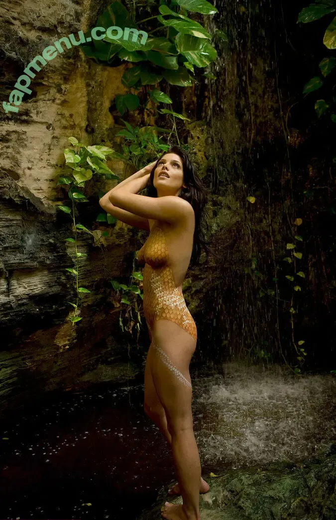 Ashley Greene nude photo #0581 (ashgreeny / ashleygreene)