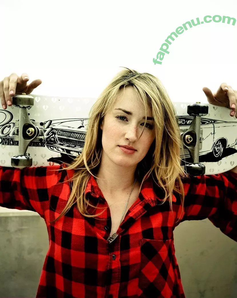 Ashley Johnson nude photo #0069 (ashleythejohnson / johnsonhubfans / thevulcansalute)