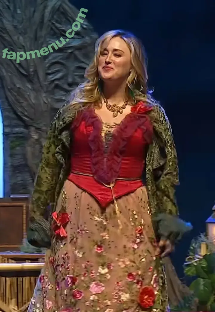 Ashley Johnson nude photo #0303 (ashleyjohnson789709 / ashleythejohnson / thevulcansalute)