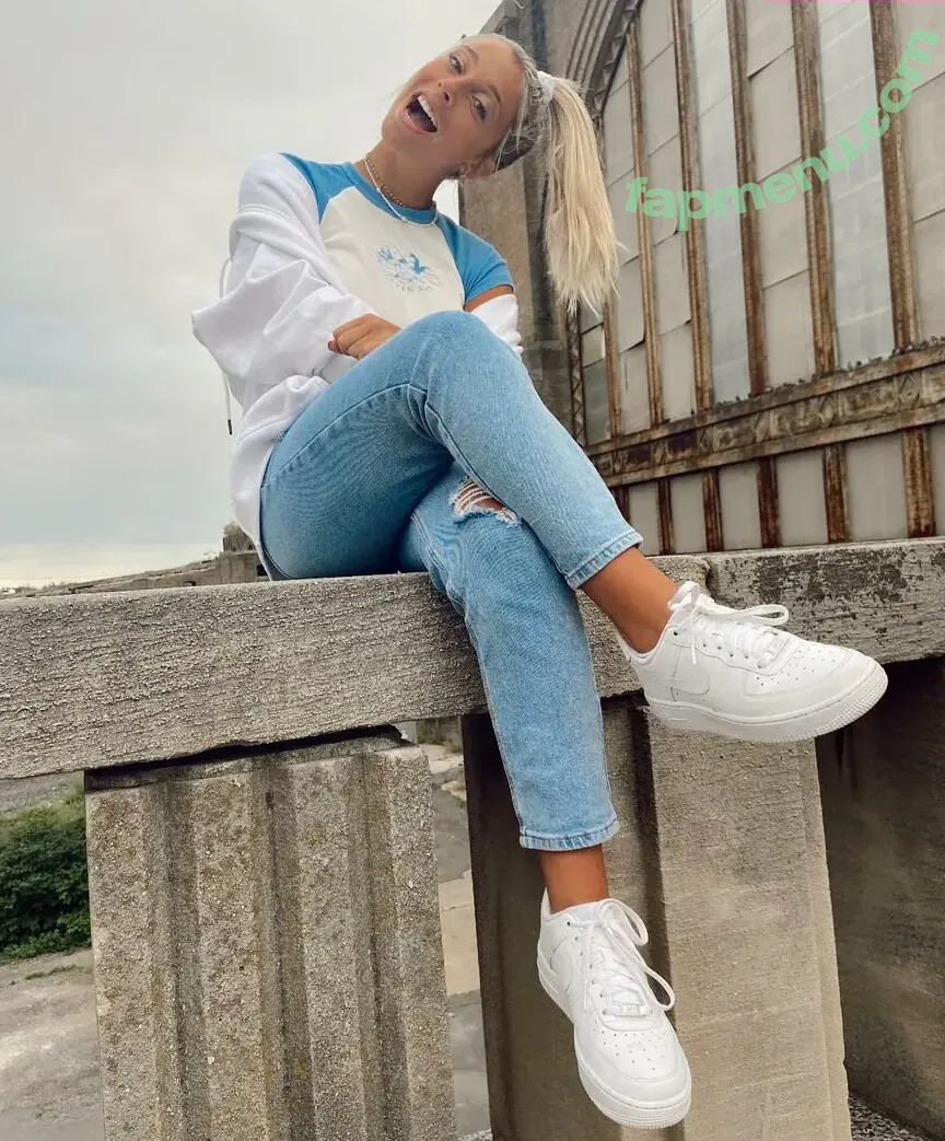 Ashley Ladner nude photo #0013 (Ashleyyladner)